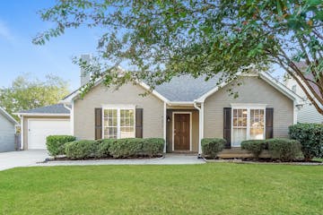 6272 RUSSET LANDING CIR BIRMINGHAM, AL 35244